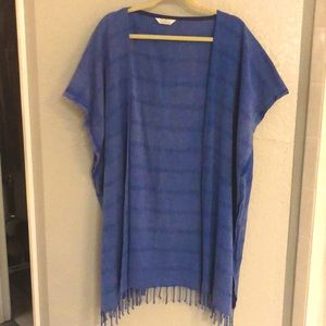 Handloomed blue shawl of exquisite cotton